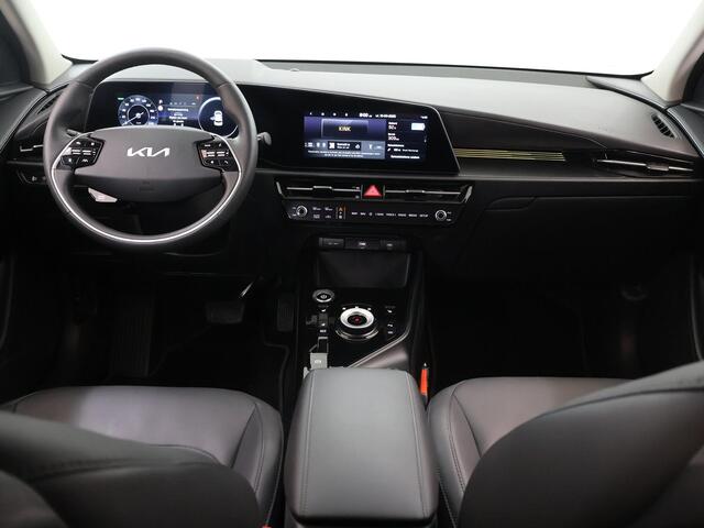 KIA e-Niro EV Light Advanced 64.8 kWh | Stoel / Stuurwielverwarming | Navigatie | Parkeercamera | Cruise Control Adaptief |