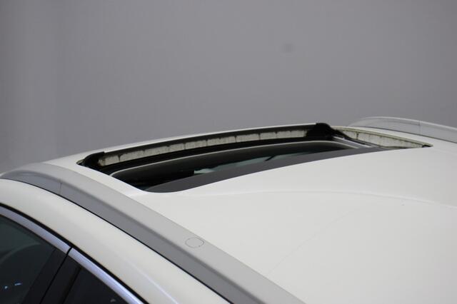 KIA e-Niro DynamicPlusLine 64 kWh - Carplay, Dakraam, Half Leer, Camera, Stoelverw.