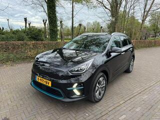 kia-e-niro-executiveline-64kwh-soh-