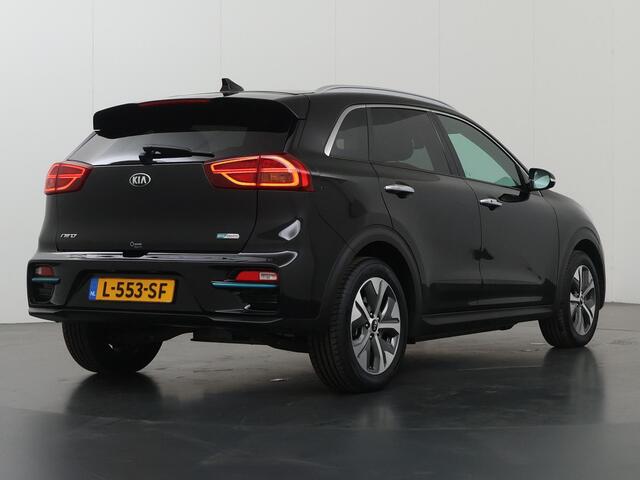 KIA e-Niro ExecutiveLine 64 kWh | Panoramadak | Stoel/Stuurwielverwarming | Adaptieve Cruise Control | Keyless Go | LED Koplampen |