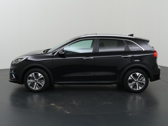 KIA e-Niro ExecutiveLine 64 kWh | Panoramadak | Stoel/Stuurwielverwarming | Adaptieve Cruise Control | Keyless Go | LED Koplampen |