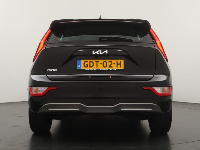KIA e-Niro EV DynamicLine 64.8 kWh Automaat - SOH 98,9% - Navigatie - Adaptieve Cruise Control - Apple/Android Carplay - Climate Control - Fabrieksgarantie Tot 2031