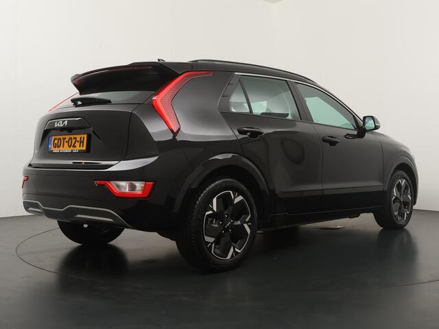 KIA e-Niro EV DynamicLine 64.8 kWh Automaat - SOH 98,9% - Navigatie - Adaptieve Cruise Control - Apple/Android Carplay - Climate Control - Fabrieksgarantie Tot 2031