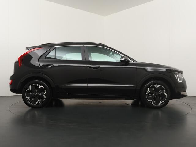 KIA e-Niro EV DynamicLine 64.8 kWh Automaat - SOH 98,9% - Navigatie - Adaptieve Cruise Control - Apple/Android Carplay - Climate Control - Fabrieksgarantie Tot 2031