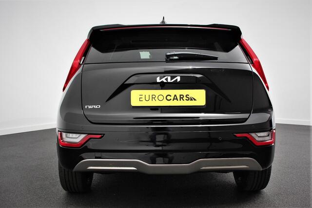KIA e-Niro EV DynamicPlusLine 64.8 kWh Nieuw Model! | Navigatie Half Leder Schuif-kantel dak Electrisch bedienbare achterklep DAB Led Camera