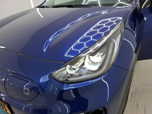 KIA e-Niro ExecutiveLine 64 kWh | Leder | Schuif kanteldak SOH 100% | Andriod Auto | Apple carplay | Navigatie | Warmtepomp