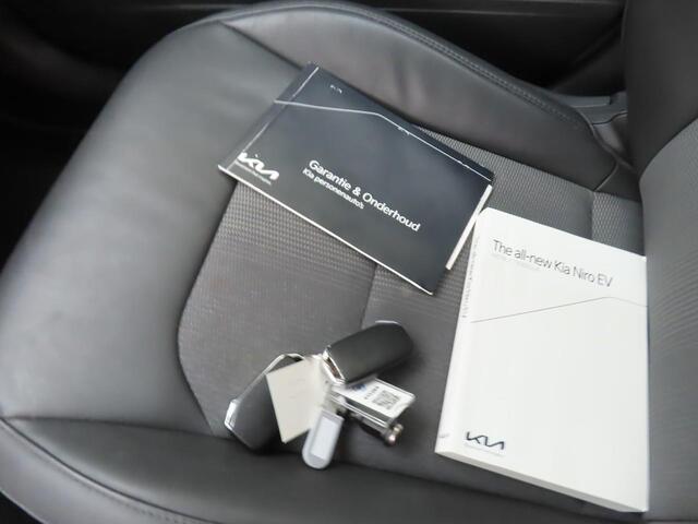 KIA e-Niro EV DynamicLine 64.8 kWh | Apple Carplay/Android | Trekhaak | Cruise control ad | Led | Navi