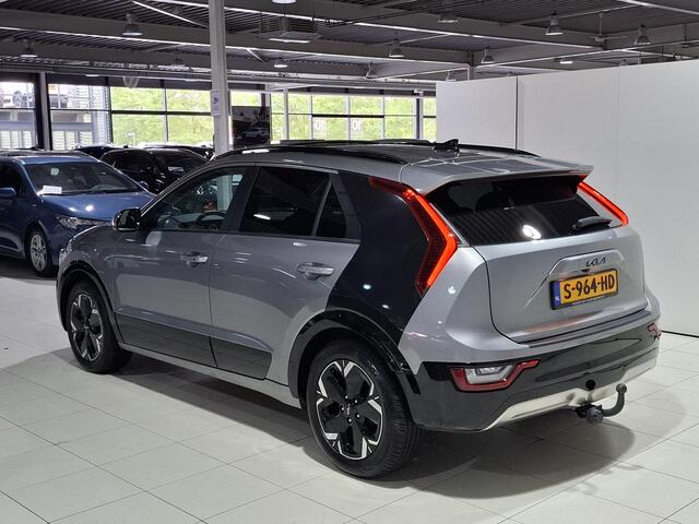 KIA e-Niro EV DynamicPlusLine 64.8 kWh Trekhaak, Stoel en Stuur verwarming, Schuif kantel dak, Dashcam. Klasse 3 alarm