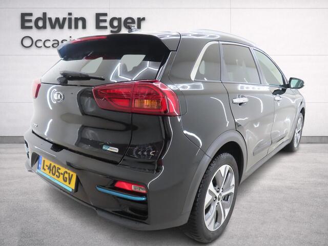 KIA e-Niro DynamicPlusLine 64 kWh | SOH 100% | 3 Fase laden | Schuif/kanteldak | Half Leder | Andriod Auto | Apple carplay | Navigatie