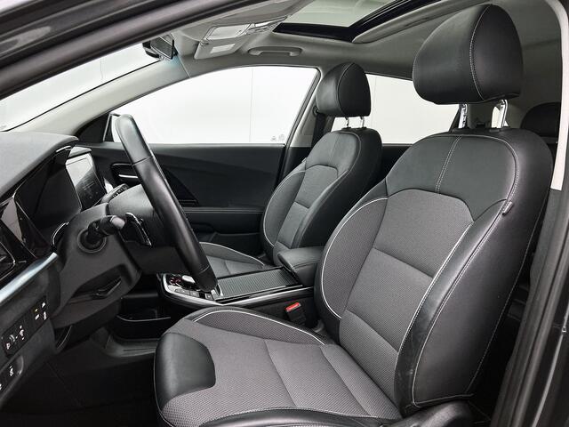 KIA e-Niro DynamicPlusLine 64 kWh | Schuifdak | Stoelverwarming | Navigatie | Camera |