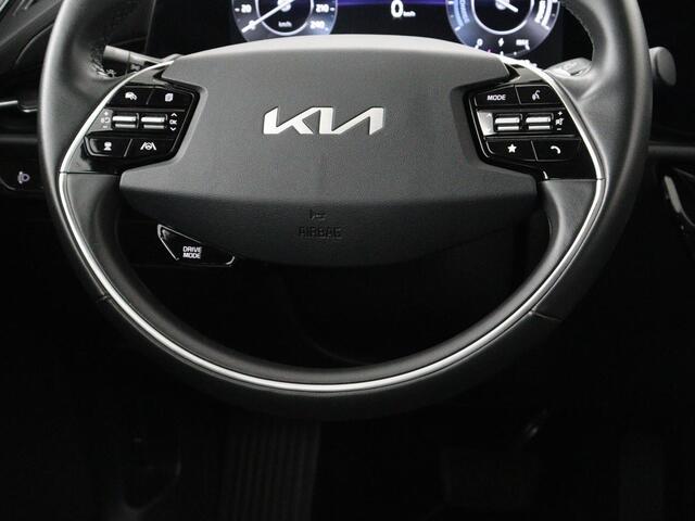 KIA e-Niro EV DynamicLine 64.8 kWh | Adaptive cruise | Half leder | Carplay | Full LED | Keyless | Sfeerverlichting | File Assistent | Camera | Navigatie | Parkeerhulp | Climate control