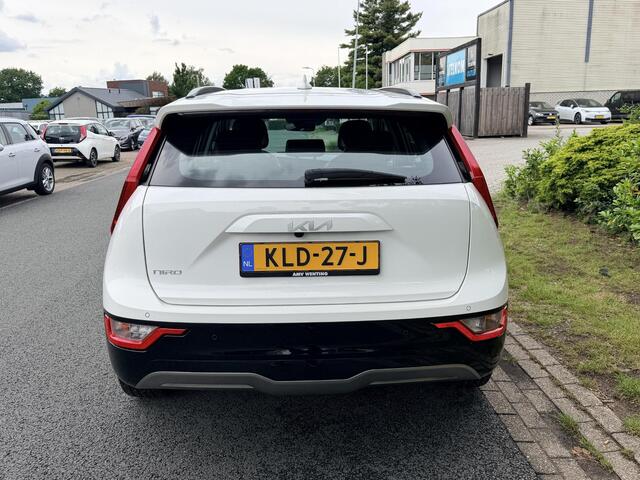 KIA e-Niro EV ComfortLine 64,8KWH 204PKoHalf-LederoCameraoACC