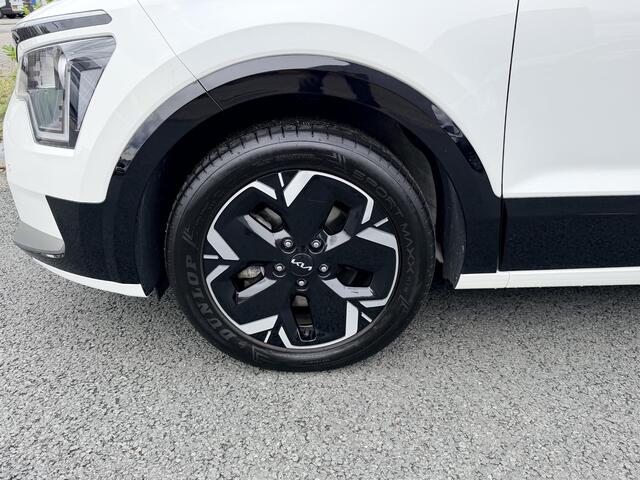 KIA e-Niro EV ComfortLine 64,8KWH 204PKoHalf-LederoCameraoACC
