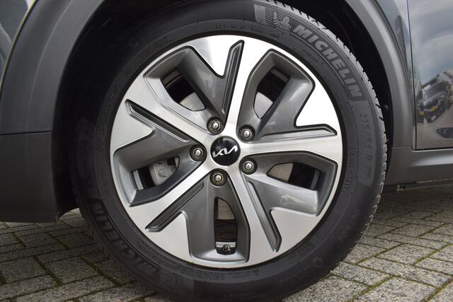 KIA e-Niro DynamicPlusLine 64 kWh | Schuif/ Kanteldak | Stoel/Stuurverwarming | Leder | Tot 10Jr. Kia-Garantie |