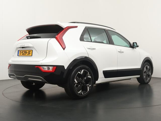 KIA e-Niro EV DynamicLine 64.8 kWh - Achteruitrij camera - Apple Carplay/Android Auto - Adaptive cruise control - Navigatie - Climate control - Fabrieksgarantie t/m 30-06-2030