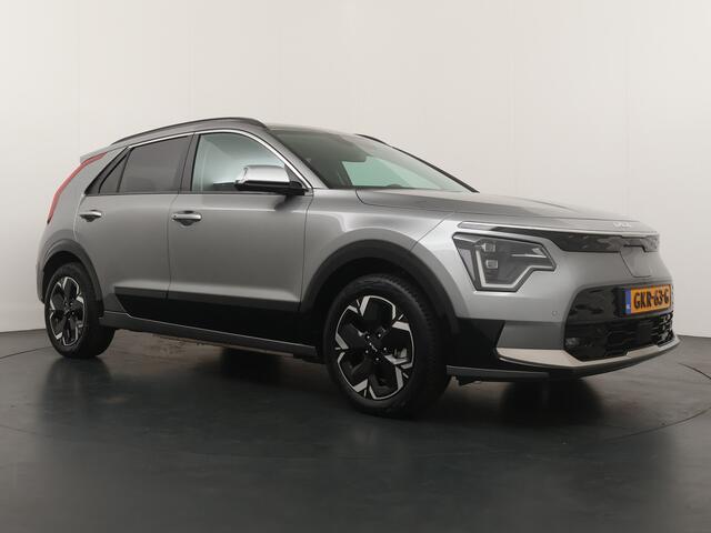 KIA e-Niro EV DynamicPlusLine 64.8 kWh Automaat SOH 98,8% - Navigatie - Stoel/Stuurverwarming - Adaptief Cruise Control - Schuif/Kanteldak - Fabrieksgarantie Tot 2031
