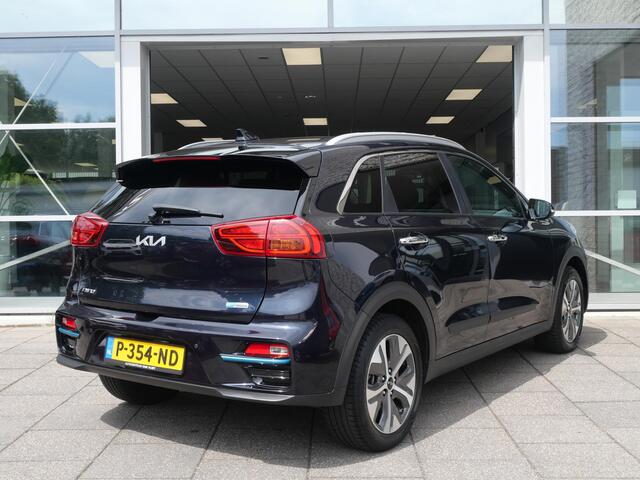 KIA e-Niro DynamicPlusLine 64 kWh | Cruise | Clima | Carplay | Keyless | Schuif-kanteldak | Stoel-stuurverwarming | Navi |