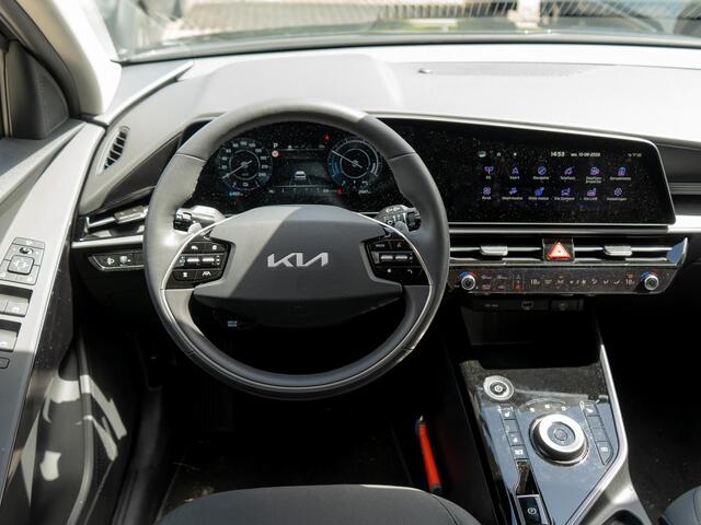 KIA e-Niro EV Limited Edition 64.8 kWh Stoel en stuurverwarming | Privacy Glass | Carplay | Navi | Clima | SOH 100% l