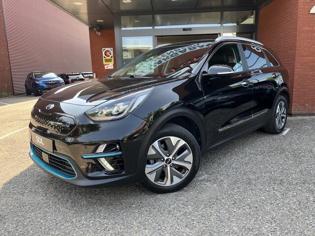 KIA e-Niro EV ExecutiveLine 64.8 kWh // SCHUIF-KANTELDAK // LEDER // ELEK.STOEL+GEHEUGEN // DODEHOEK // JBL // KEYLESS // STOELVERKOELING-VERWARMING //