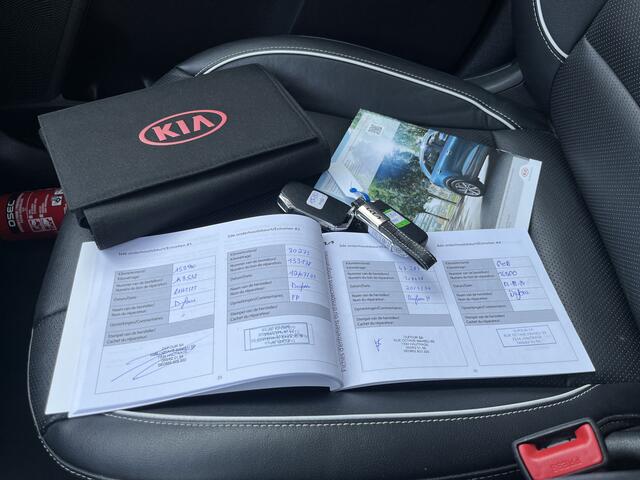 KIA e-Niro EV ExecutiveLine 64.8 kWh // SCHUIF-KANTELDAK // LEDER // ELEK.STOEL+GEHEUGEN // DODEHOEK // JBL // KEYLESS // STOELVERKOELING-VERWARMING //
