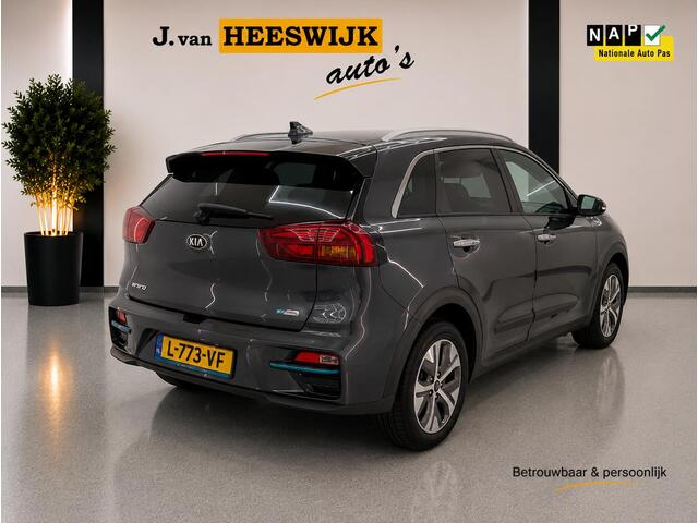 KIA e-Niro DynamicPlusLine 39 kWh Airconditioning (automatisch) | Open dak | Stoelverwarming | Parkeer sensoren