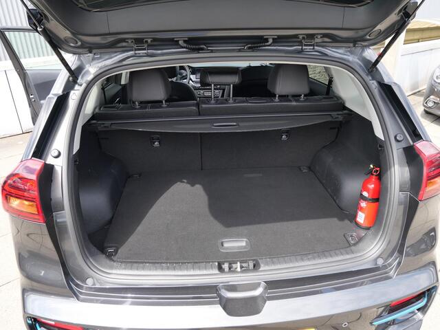 KIA e-Niro DynamicPlusLine 64 kWh | Cruise | Keyless | Navi | Schuif-kanteldak | Stoel-stuurverwarming |