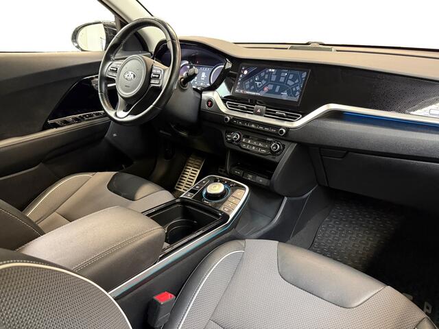 KIA e-Niro DynamicPlusLine 64 kWh I Adaptive Cruise I Dodehoekdetectie I CarPlay I Camera I Stoel- en stuurverwarming I JBL I