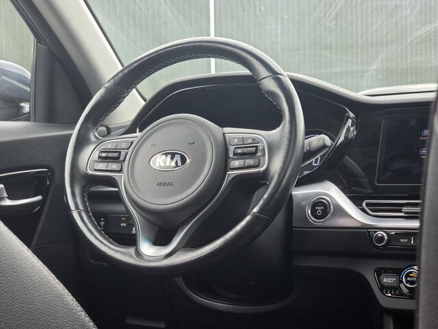 KIA e-Niro DynamicPlusLine 64 kWh | SOH 100% | 3 Fase laden | Schuif/kanteldak | Half Leder | Andriod Auto | Apple carplay | Navigatie