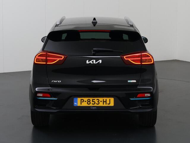 KIA e-Niro DynamicPlusLine 64 kWh | Panoramadak | Stoel/Stuurwielverwarming | Adaptieve Cruise Control | Keyless Go | LED Koplampen |
