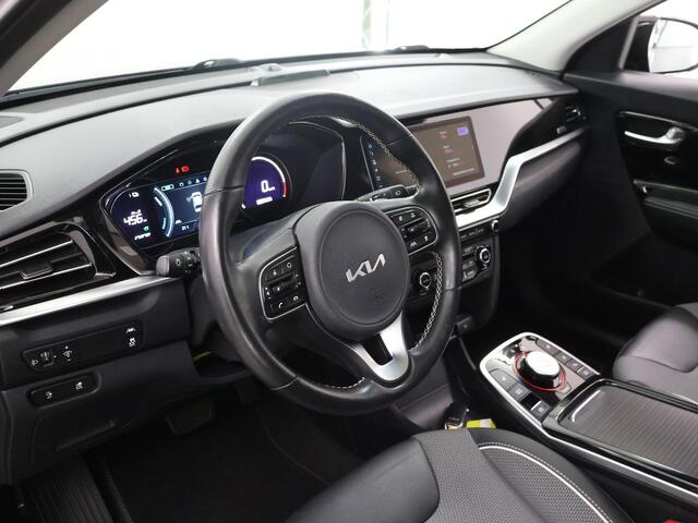 KIA e-Niro DynamicPlusLine 64 kWh | Panoramadak | Stoel/Stuurwielverwarming | Adaptieve Cruise Control | Keyless Go | LED Koplampen |