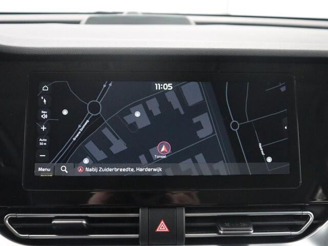 KIA e-Niro ComfortLine 64 kWh | SOH 93,9% | Half leder | Adaptive cruise | Carplay | Navigatie | Bluetooth | Camera | Climate control | Park assist | Trekhaak