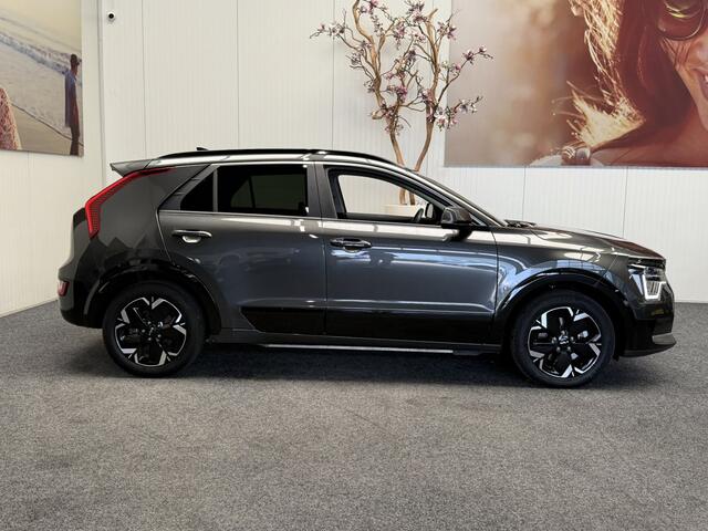 KIA e-Niro EV Edition Advanced 64.8 kWh APPLE CARPLAY/ ANDROID AUTO STOEL/ STUURVERWARMING NAVIGATIE ADAP. CRUISECONTROL CLIMATE CONTROL ACHTERUITRIJCAMERA ZEER MOOI!!