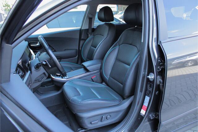 KIA e-Niro ExecutiveLine 64 kWh |100% SoH|warmptepomp|trekhaak|dealer onderhouden|leder|elektrische stoelen|