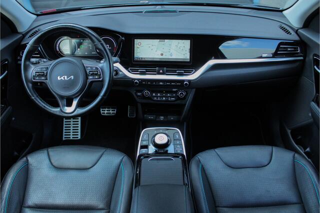 KIA e-Niro ExecutiveLine 64 kWh |100% SoH|warmptepomp|trekhaak|dealer onderhouden|leder|elektrische stoelen|