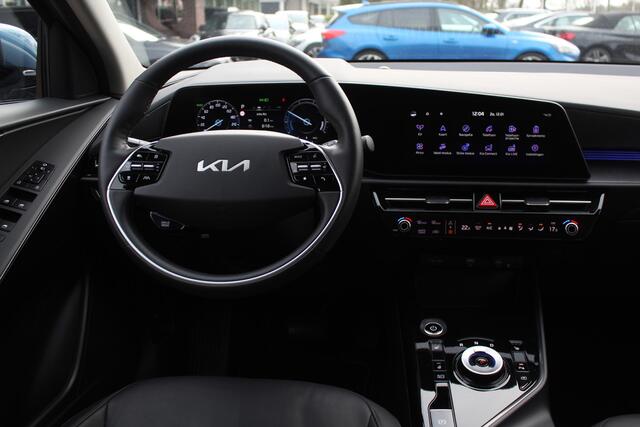 KIA e-Niro EV DynamicLine 64.8 kWh / Camera / Half leder / Keyless / 17'' / Apple CarPlay / DAB / ACC / Virtual Cockpit