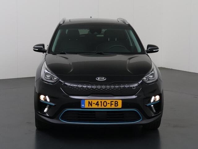 KIA e-Niro ExecutiveLine 64 kWh | Panoramadak | Lederen Bekleding | JBL Audio | Dodehoekdetectie | Stoel/Stuurwielverwarming | Stoelventilatie | Elektrisch bedienbare bestuurdersstoel met geheugenfunctie