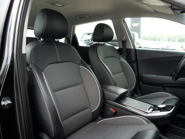 KIA e-Niro DynamicLine 64 kWh | trekhaak |