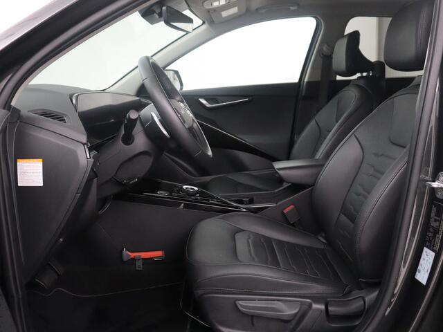 KIA e-Niro EV DynamicPlusLine 64.8 kWh | SOH 94,8% | Panoramadak | Leder | Cruise control | Head-up | Dodehoek detectie | Stuur/stoelverwarming | Camera | Park assist | Climate control | Carplay | Elektrische achterklep