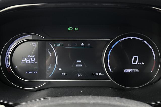 KIA e-Niro Edition 64 kWh | Stoelverwarming | Half lederen bekleding | Camera