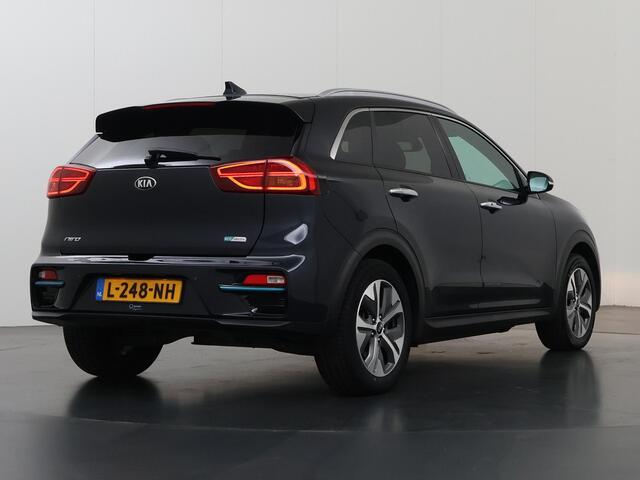 KIA e-Niro ExecutiveLine 64 kWh | SOH 94% | Schuif/Kanteldak | El.verstelbare stoelen + geheugen | Navigatie | Camera | Apple CarPlay/Android Auto | Stoelverwarming + koeling | JBL Audio | Trekhaak |