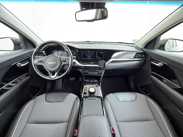 KIA e-Niro Edition 64kWh SOH 95,7% Stuur+Stoelverwarming Adap.Cruise Camera Apple Carplay Android Auto Navi Ecc Keyless-go DAB Lane Assist Isofix Regensensor Bluetooth 1e Eigenaar Origineel Nederlandse Auto