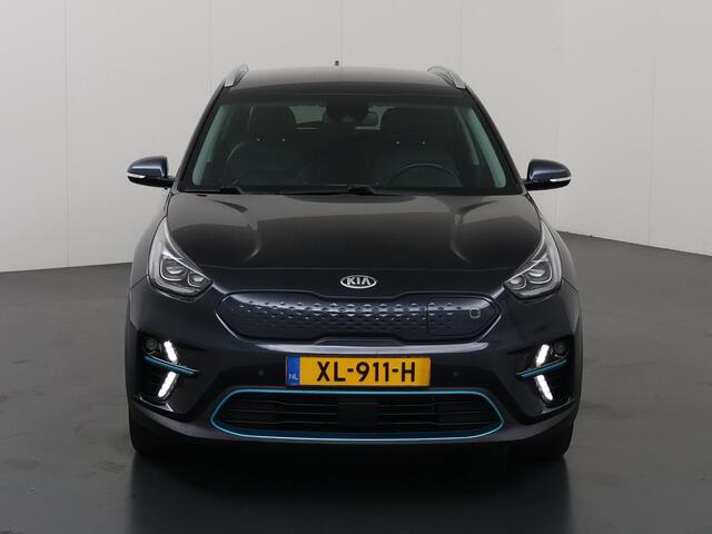 KIA e-Niro ExecutiveLine 64 kWh | Ele.verstelbare stoelen + Geheugen | Navigatie | Camera | DAB | Apple CarPlay/Android Auto | Stoelverwarming/Koeling | Stuurverwarming | Adaptieve Cruise Control | JBL Audio |