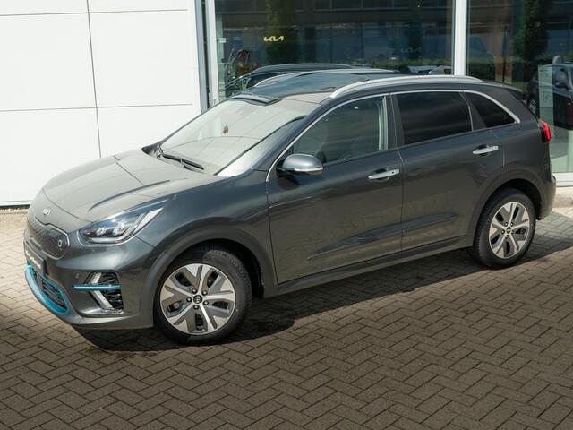 KIA e-Niro DynamicPlusLine 64 kWh | Achteruitrijcamera |Stoel en stuurverwarming |