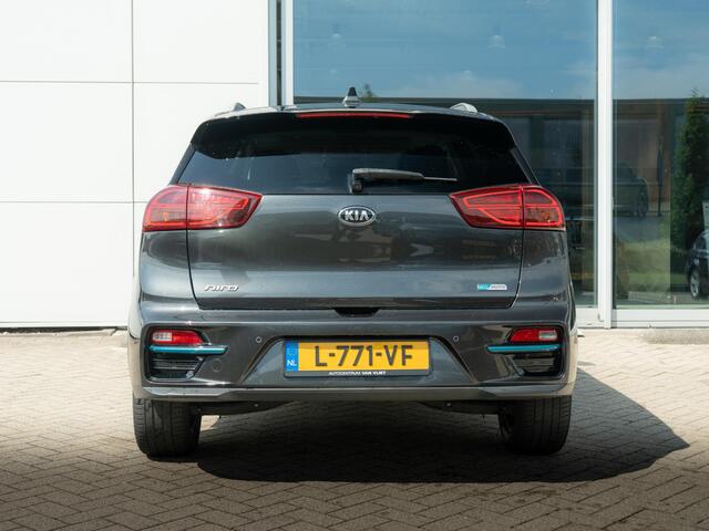 KIA e-Niro DynamicPlusLine 64 kWh | Achteruitrijcamera |Stoel en stuurverwarming |