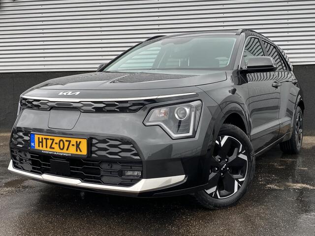 KIA e-Niro EV Light Advanced 64.8 kWh Stuur- & stoelverwarming, parkeersensoren v&a, navigatie, Apple CarPlay/Android Auto, lage KM stand!