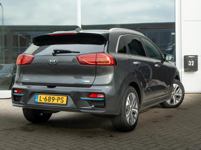 KIA e-Niro ExecutiveLine 64 kWh | Stoel en stuurverwarming | Stoelventilatie | Schuifkanteldak |