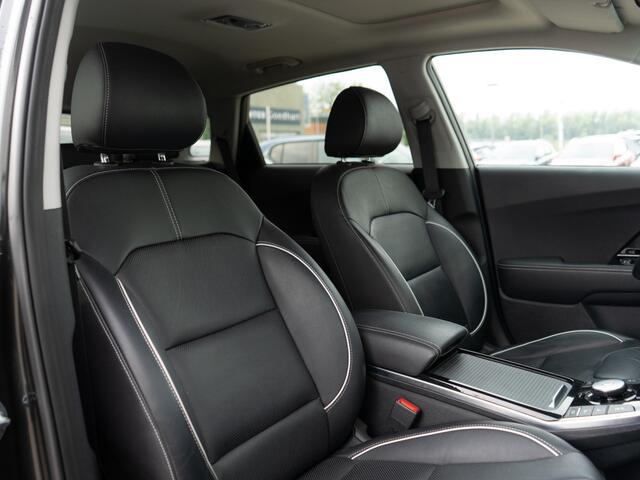 KIA e-Niro ExecutiveLine 64 kWh | Stoel en stuurverwarming | Stoelventilatie | Schuifkanteldak |