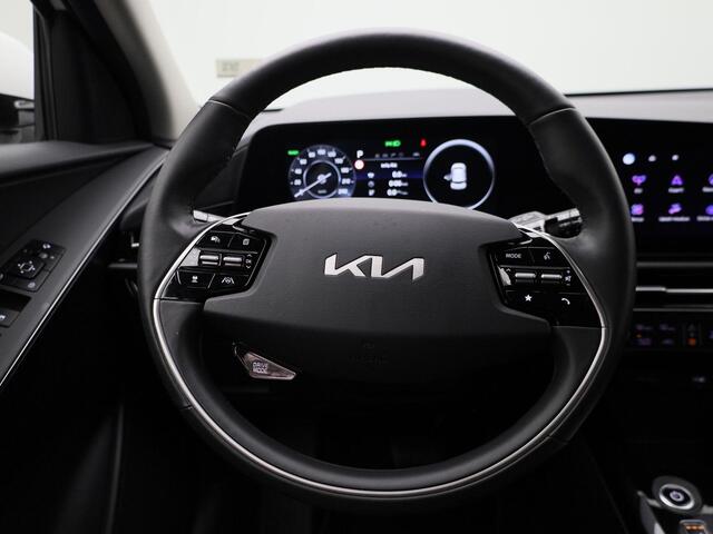 KIA e-Niro EV DynamicPlusLine 64.8 kWh 204PK | Schuif-/Kanteldak | Head-Up Display | Navigatie | Stoel- en Stuurverwarming | Achteruitrijcamera | Apple CarPlay & Android Auto