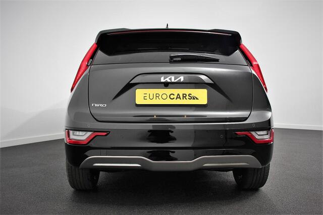 KIA e-Niro EV DynamicPlusLine 64.8 kWh Nieuw Model! Navigatie Half Leder Schuif-kantel dak Electrisch bedienbare achterklep DAB Led Camera