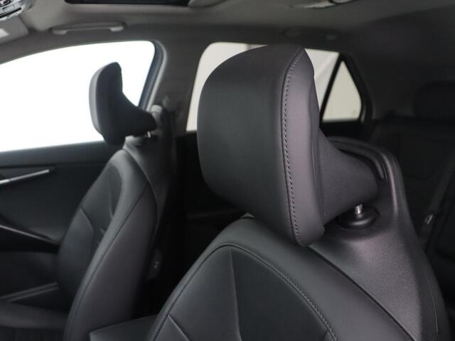KIA e-Niro EV DynamicPlusLine 64.8 kWh | SOH 95,8% | Panoramadak | Leder | Adaptive cruise | Harman/Kardon | Trekhaak | Camera | Park assist | Stuur/stoel verwarming | Carplay | Climate control | Full LED